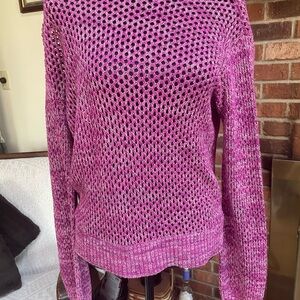 Splendid longsleeve sweater with 25 inch sleeve.